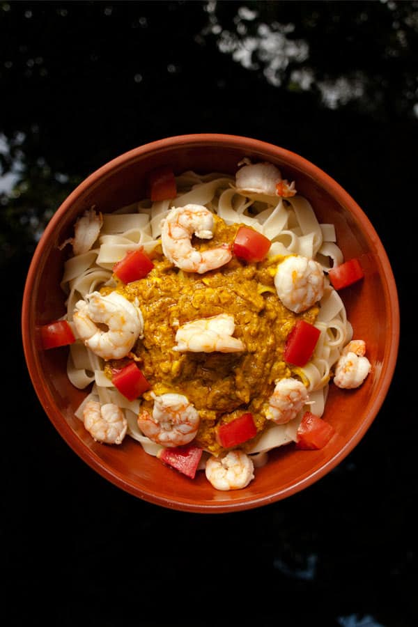 Indian Style Pasta with Prawns and Spicy Yogurt Lemon Sauce #stepbystep #recipe masalaherb.com