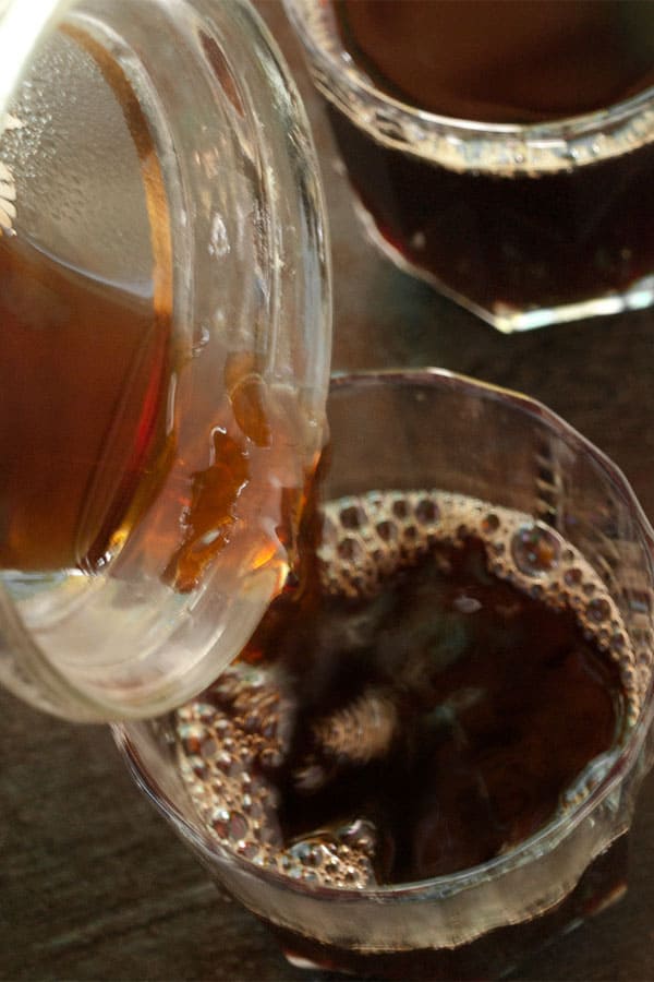 Tyrolean Jagatee - Hot spiced Black tea with Wine Schnapps & Rum #drink #recipe masalaherb.com