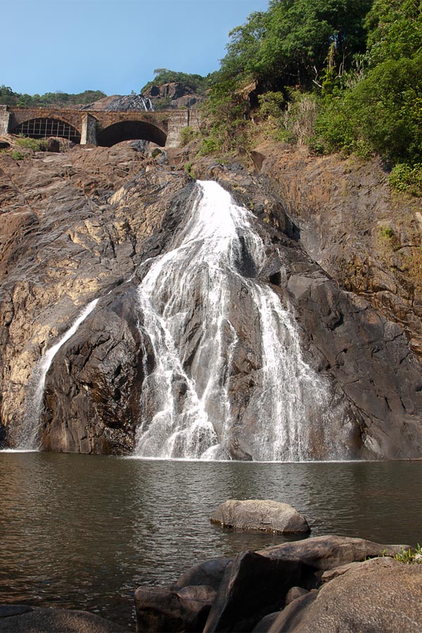 Download this Dudhsagar Waterfalls... picture